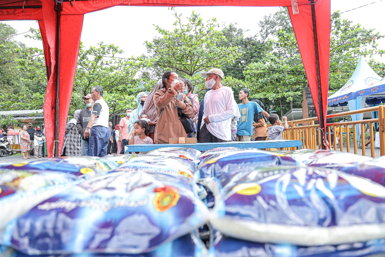 Perdana Di Bulan Ramadan 1444H, OPM Selomangleng Diserbu Warga