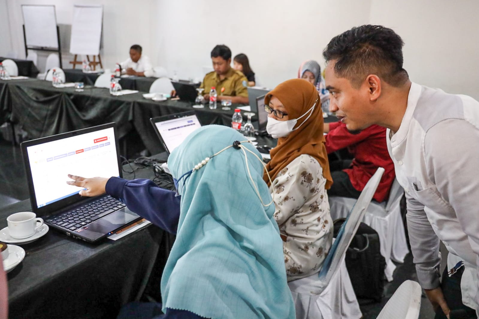 Masuki Pengisian LKPM Triwulan II, Puluhan Pelaku Usaha di Kota Kediri Serentak Ikuti Apelin Pacar