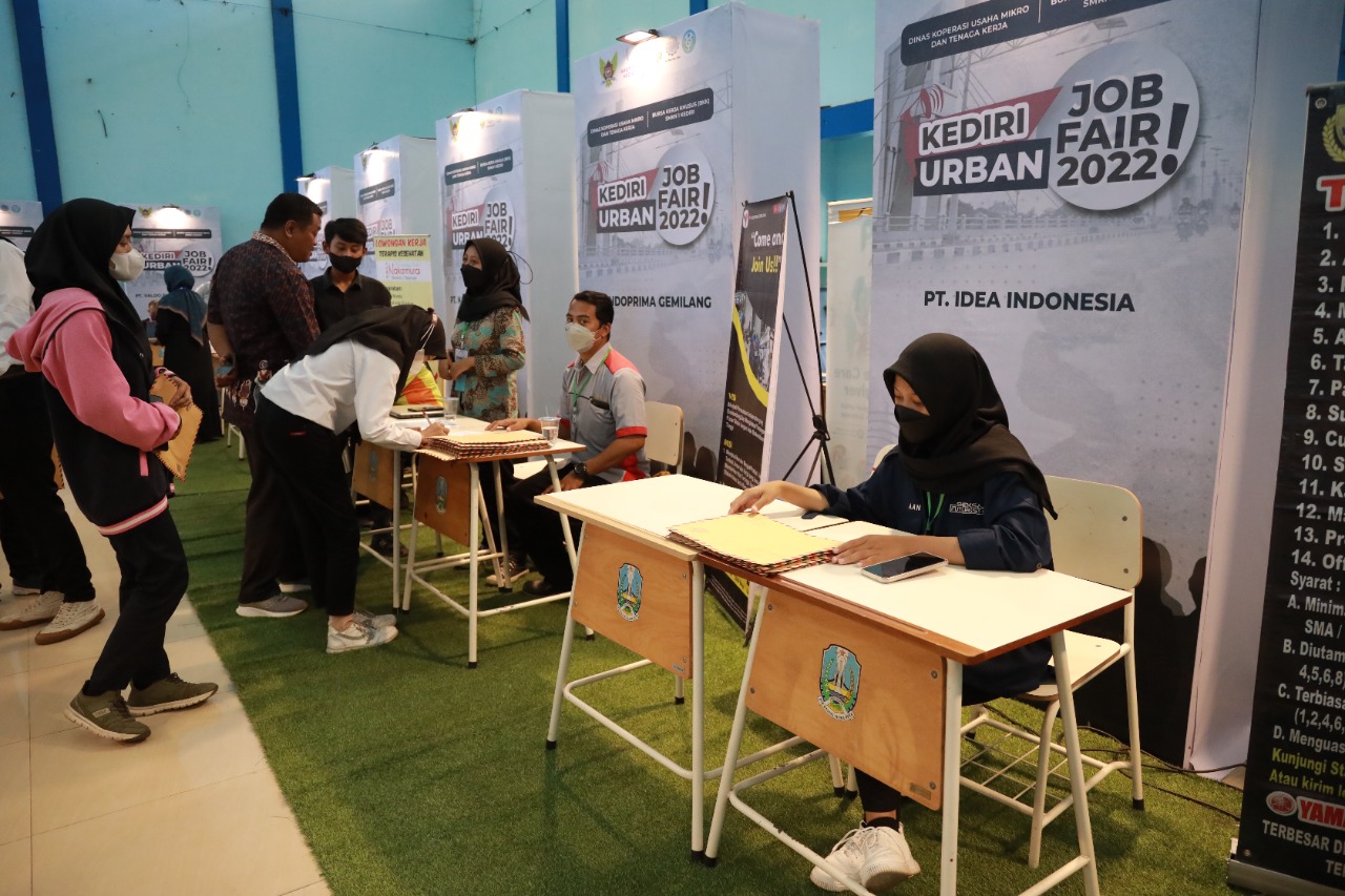 TPT Kota Kediri Tahun 2022 Turun Drastis, Efek Kebijakan Pemkot Kediri Dalam Pemulihan Ekonomi Pasca Pandemi