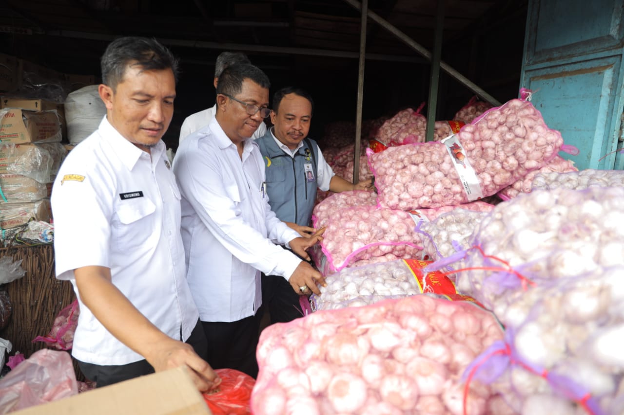 Jelang Natal dan Tahun Baru, Satgas Pangan Kota Kediri Adakan Sidak Pasar