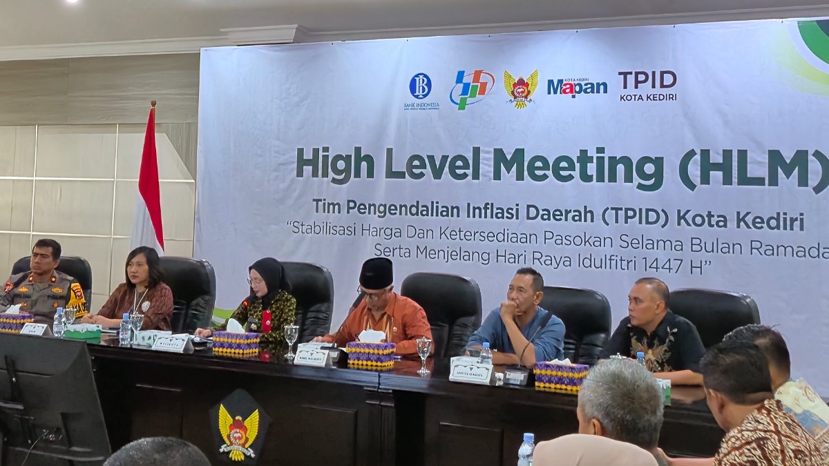 Hadiri HLM TPID, Mbak Wali Pastikan Stabilitas Harga Jelang Ramadhan